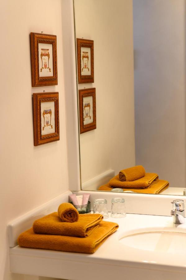 Le Mas De La Source Bed and Breakfast Mougins Buitenkant foto